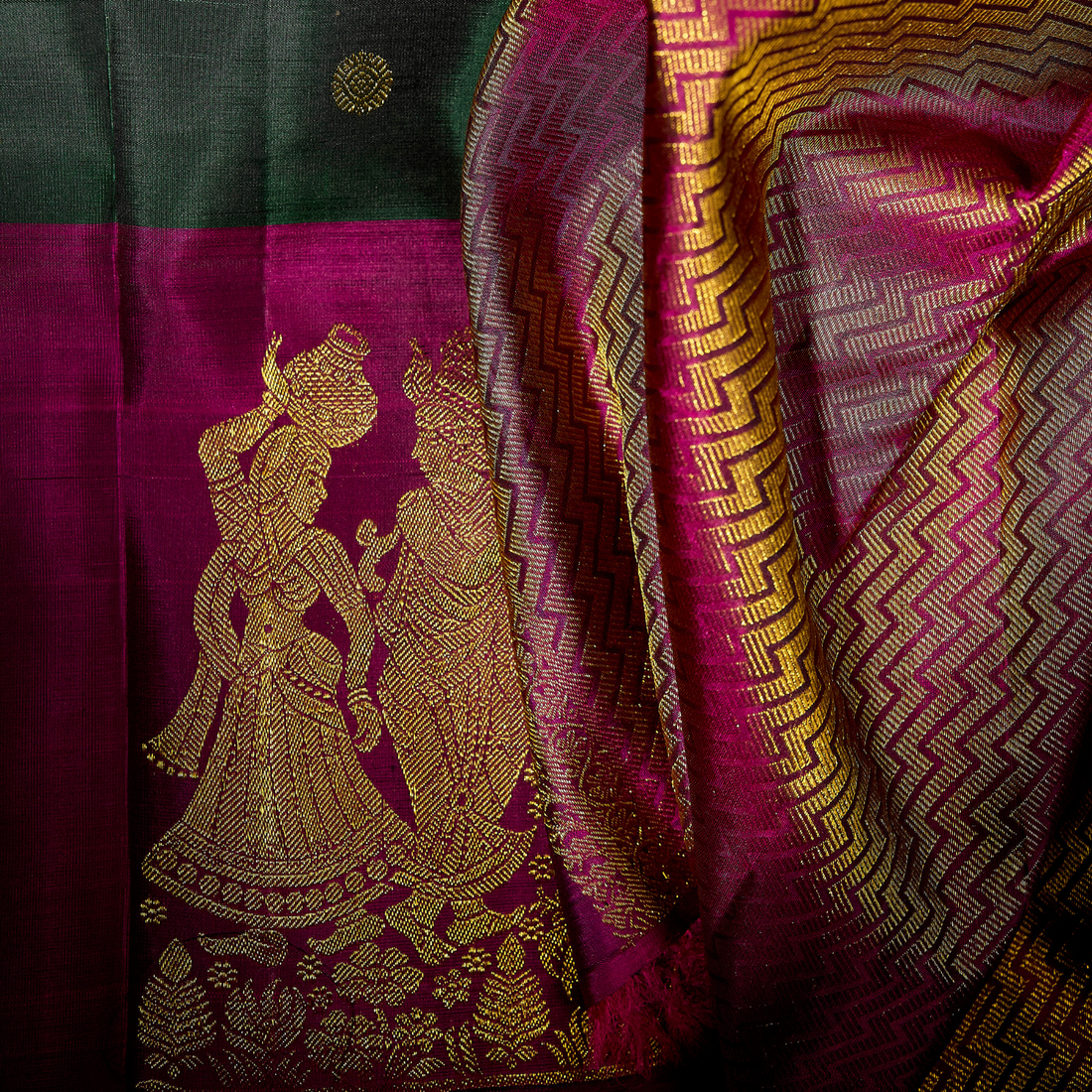 Vaidehi magenta and emerald Kanchivaram silksaree with radha and krishna zari motifs - weddind saree UAE Image 