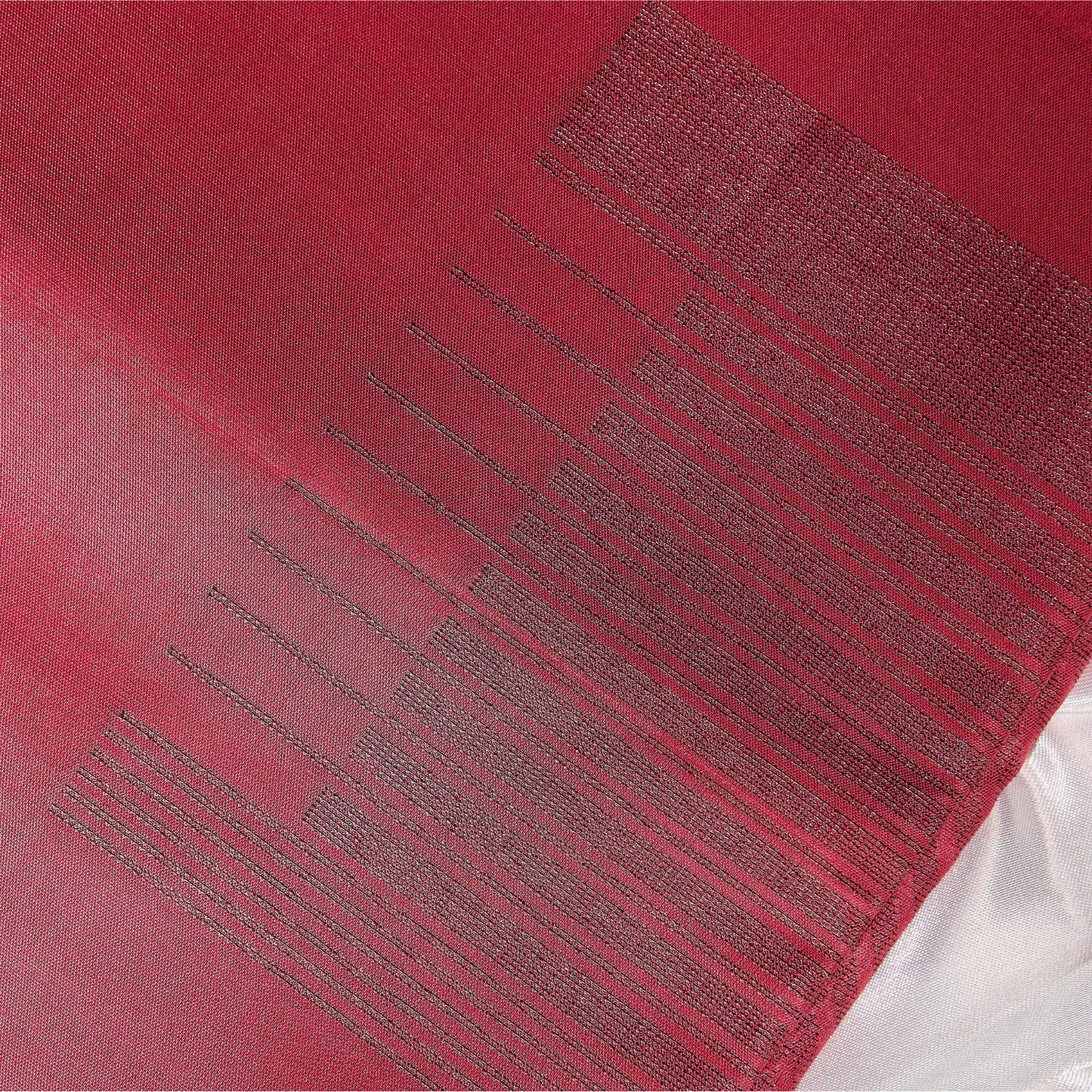 Roshivya deep rose pink Kanchivaram silk saree with chevron weave texture and subtle gold zari detailing – festive saree UAE