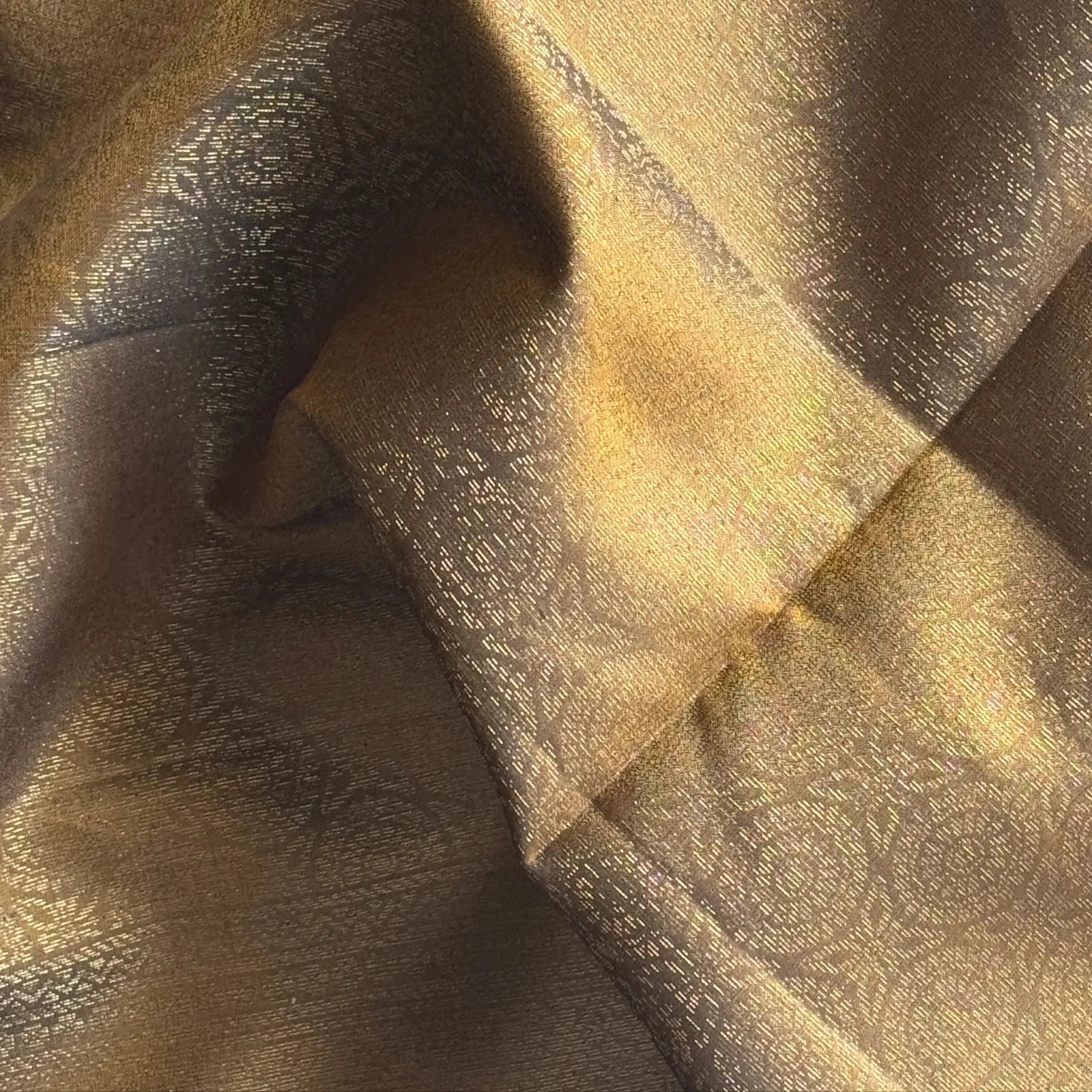 Svarna Veil antique green gold Kanchivaram silk saree with self-woven jacquard motifs and handcrafted tassels – Ethereal Weaves UAE