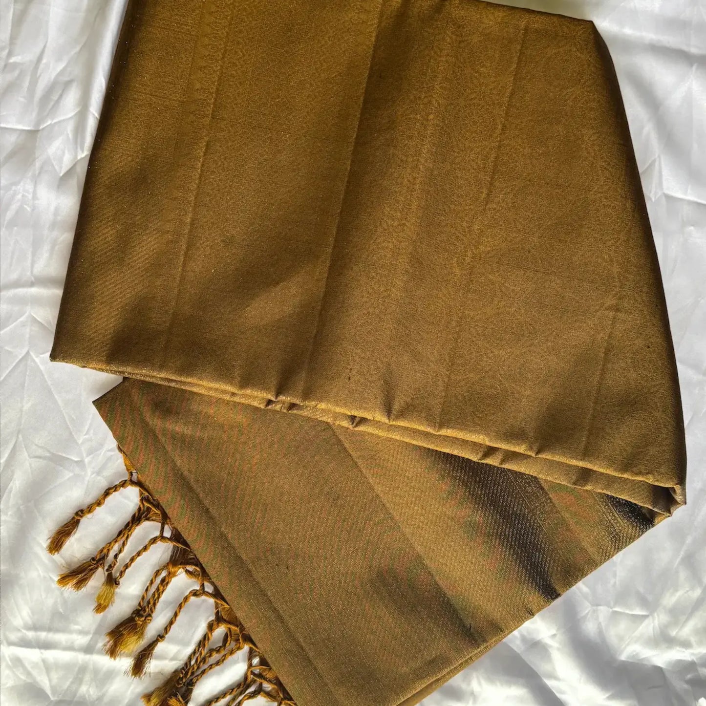 Svarna Veil antique green gold Kanchivaram silk saree with self-woven jacquard motifs and handcrafted tassels – Ethereal Weaves UAE